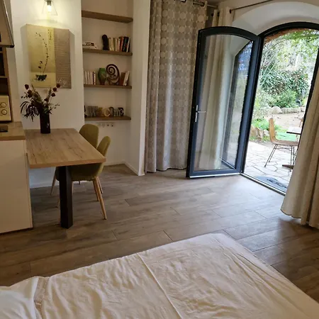 Апартаменты Le Vieux Moulin